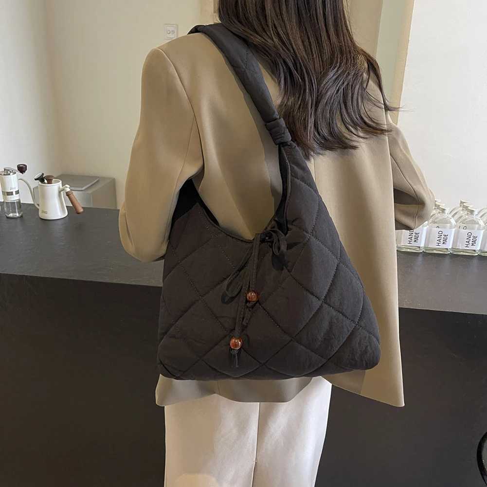 Shoulder Bag Nylon Large Capacity Puffer Tote for Ladies Quilted Casual Work Travel 241014