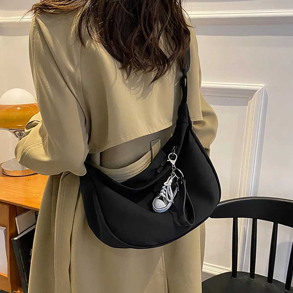 Casual Nylon Chest Stray Cross Bag Solid Color Womens Bag Waist Half Moon Belt Bag Fanny Bag Shoulder Bag Handbag M241014