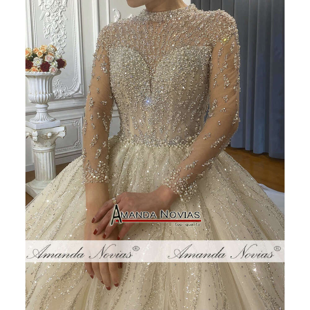 Quality Bridal dress Elegant High Necke With Long Sleeves Weddings