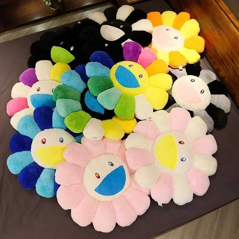 Creative Sunflower Filling Pad Plush Pillow Cute Smile Rainbow Sunflower Decorative Pillow Office Back Plush Pad W240819