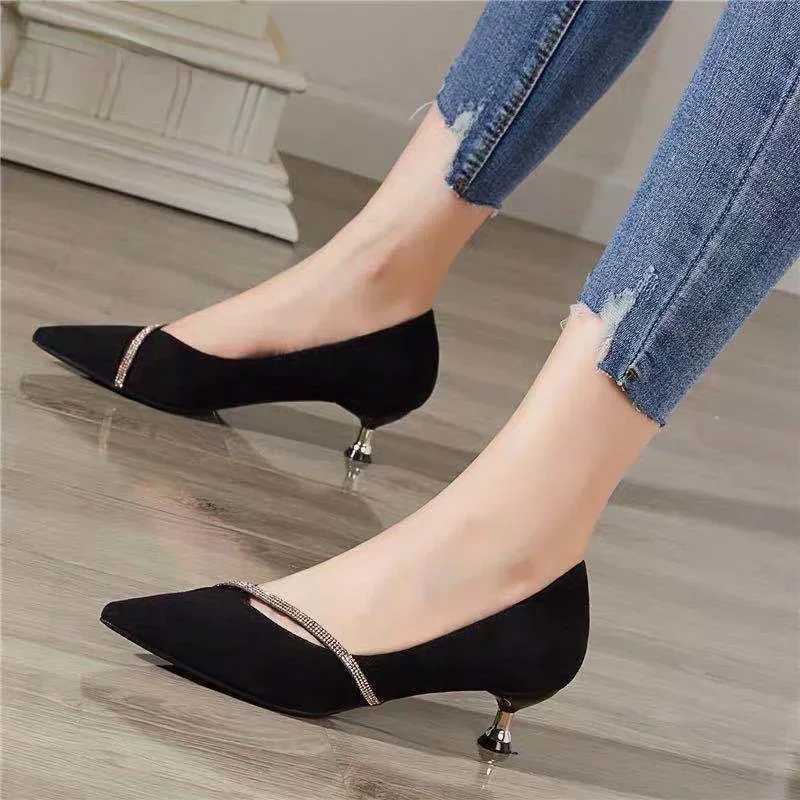 One Word Oblique Strap New Low-heeled Shoes Womens All-match Small Fresh Rhinestone Pointed Shoes Zapatos De Mujer PumpsLX241014