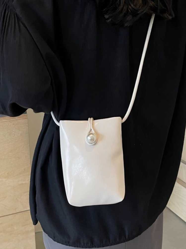 Summer Simple Wine Red Mini Crossbody Bags for Women New Cute Pearl Phone Bag Fashion Versatile Shopping Womens Wallet M241014