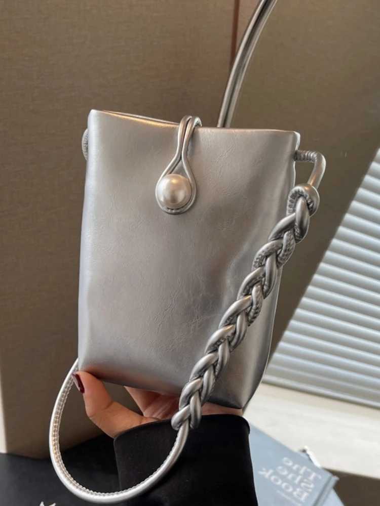 Summer Simple Wine Red Mini Crossbody Bags for Women New Cute Pearl Phone Bag Fashion Versatile Shopping Womens Wallet M241014