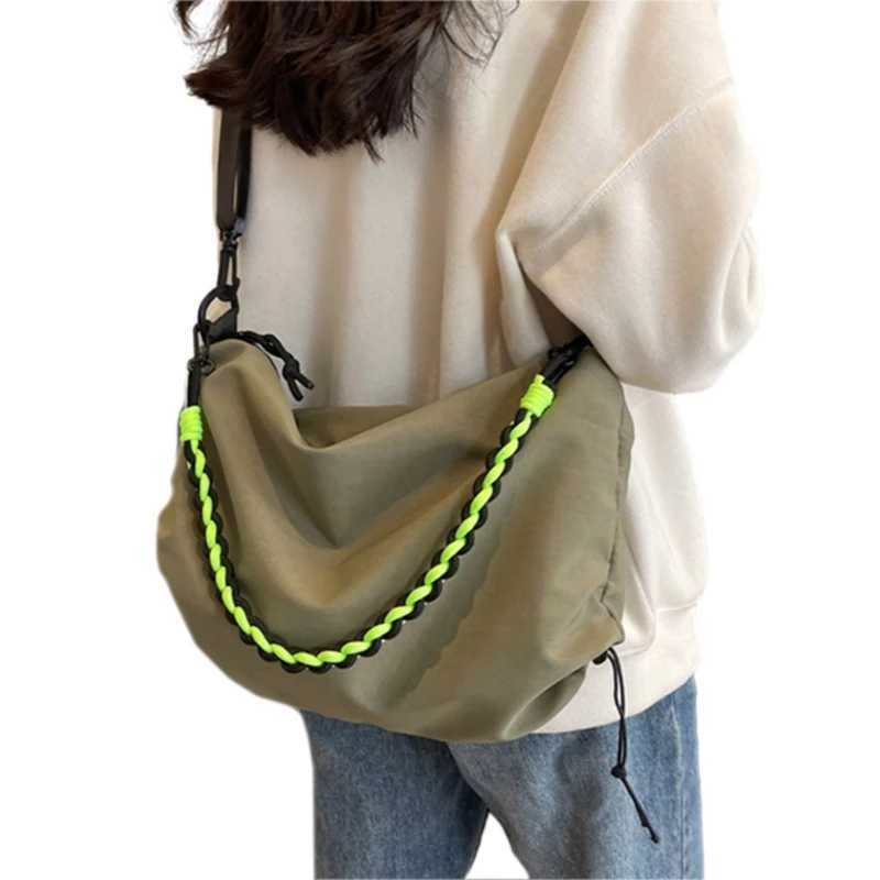 Fashionable ten letter cloth bag fashionable fabric shoulder bag comfortable womens bag showcasing your personal taste M241014
