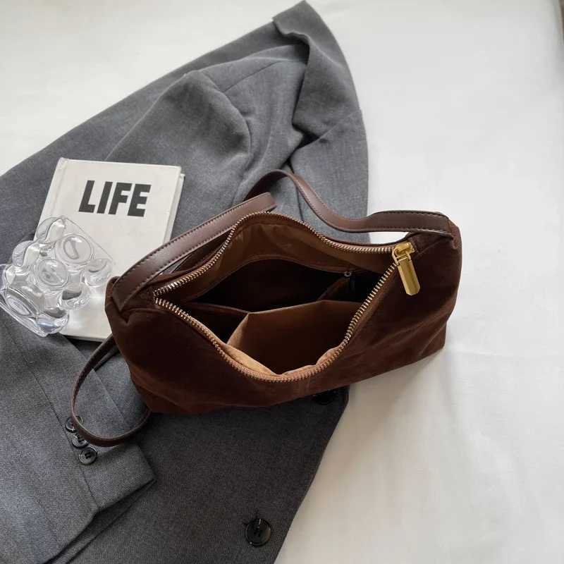 LEFTSIDE PU Leather Womens Shoulder Bag Winter Y2K Korean Fashion New Trend Womens Cross body Bag Womens Handbag M241014