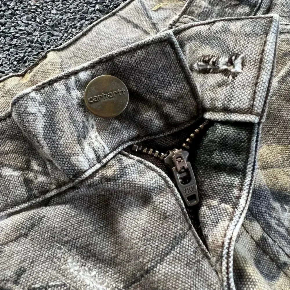 Mens split style camouflage jeans American style old washed wide leg retro loose fashionable trend street straight jeans camouflage pants Y2K 241008