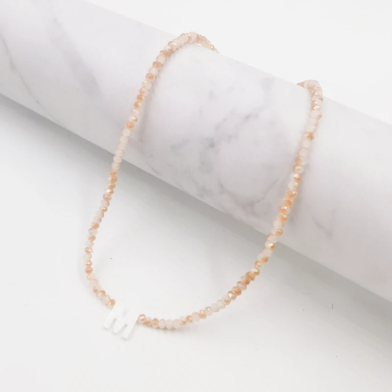 Fashion 26 Letter Shell Choker Necklaces For Women Shining Crystal Beads Clavicle Chian Female Neck Pendant Necklace Jewelry 241014