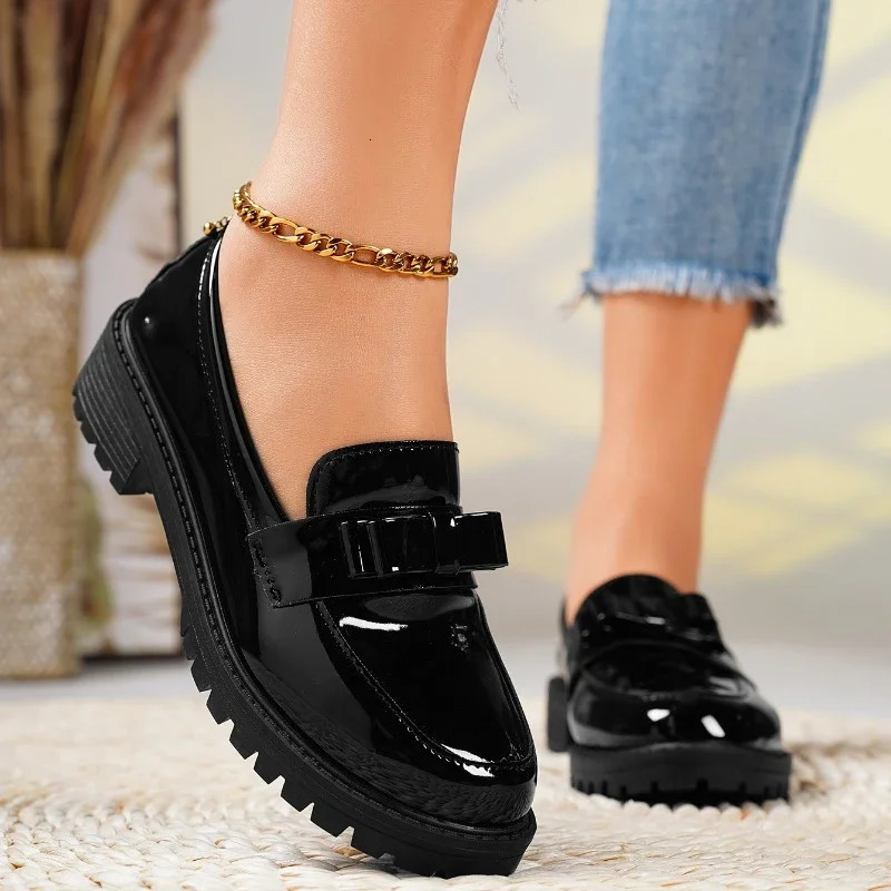 Spring Womens Simple Solid Color PU Waterproof Slippers Outdoor Casual Smooth Sports Shoes 241014