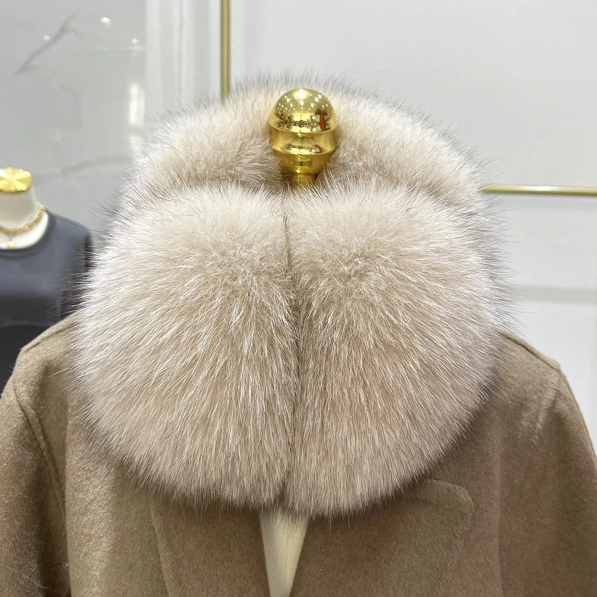 Natural fox fur earmuffs cute plush ear protection ear cover insular fur ear bag frostproof earmuffs women 240930