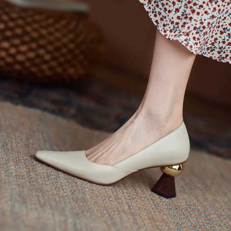 Handmade Leather Women Pumps Sexy Pointed Toe Chic Stylish Office Working Shoes Strange High Heel Stilettos Black Dress ShoesLX241014