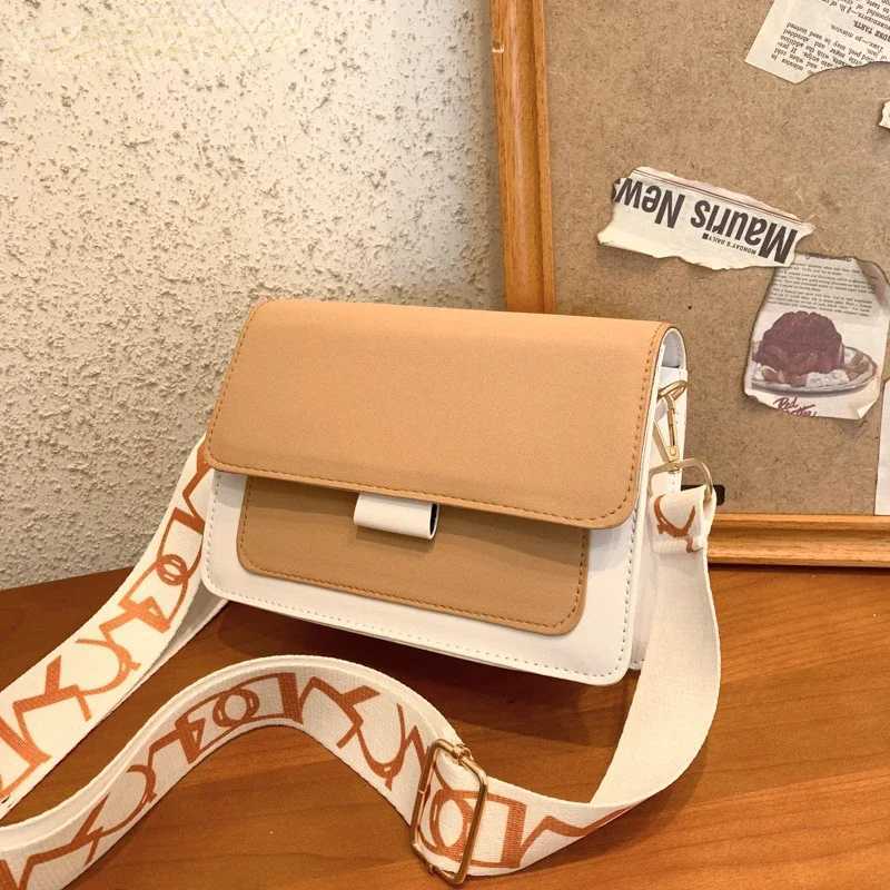 Wide shoulder strap shoulder bag flip cover small cross body womens simple classic handbag M241014
