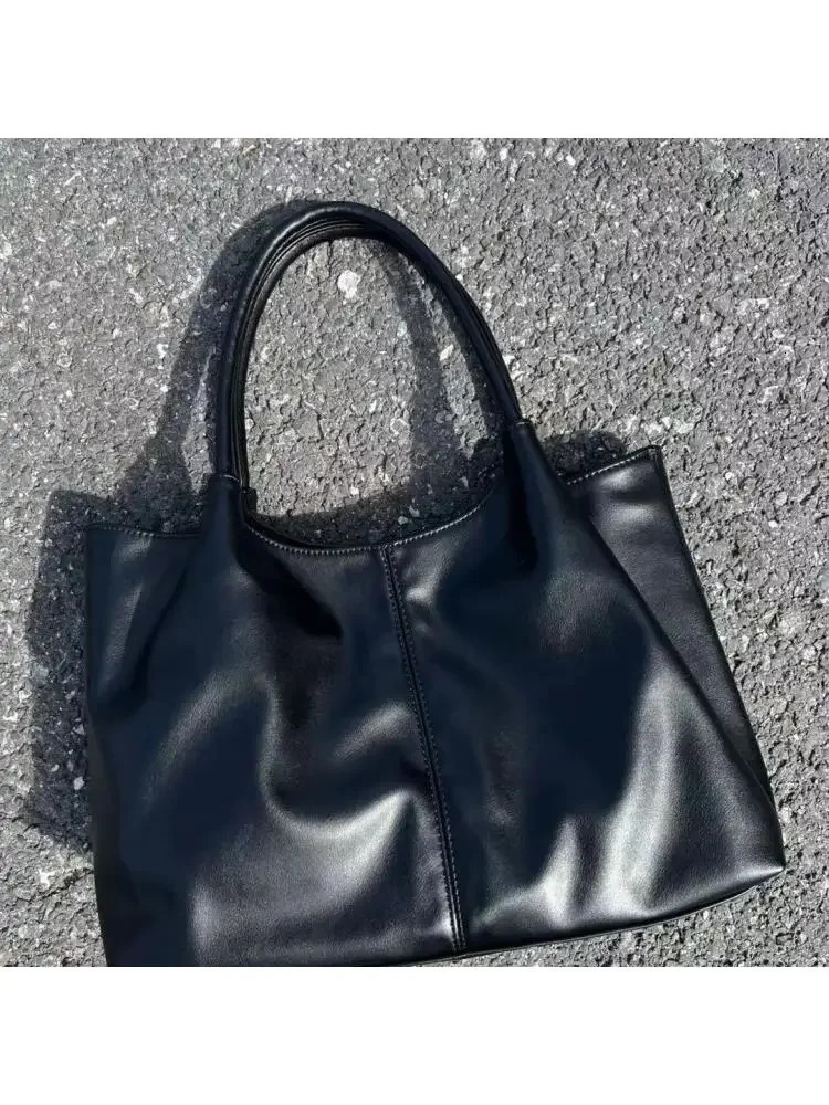 Simple White Shoulder Bag Womens PU Leather Soft Underarm Tote Bag School Large Capacity Bag Full Student Shopping Handbag 241008