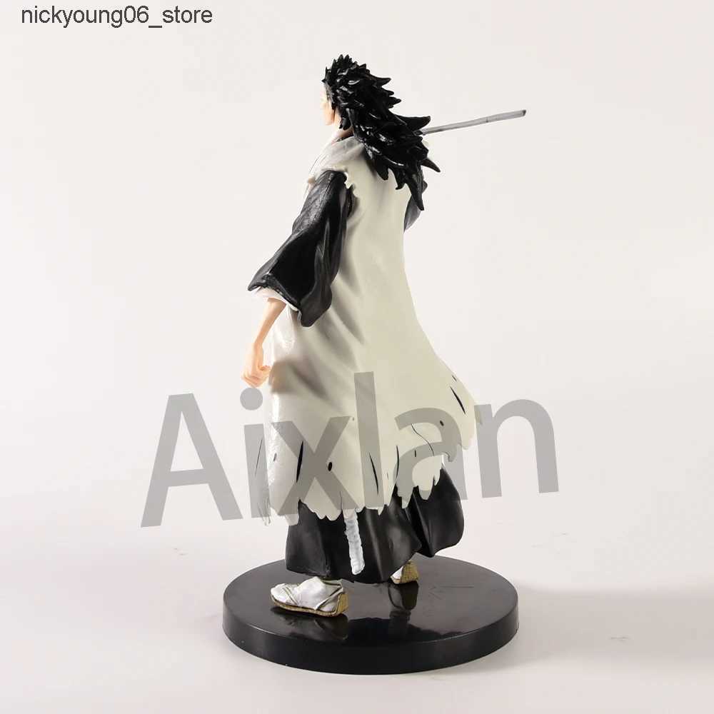 Action Toy Figures 18cm BLEACH Anime Figure Hitsugaya Toushirou Zaraki Kenpachi Kurosaki Ichigo PVC Action Figure Collectible Model Toys Kid Gift L240