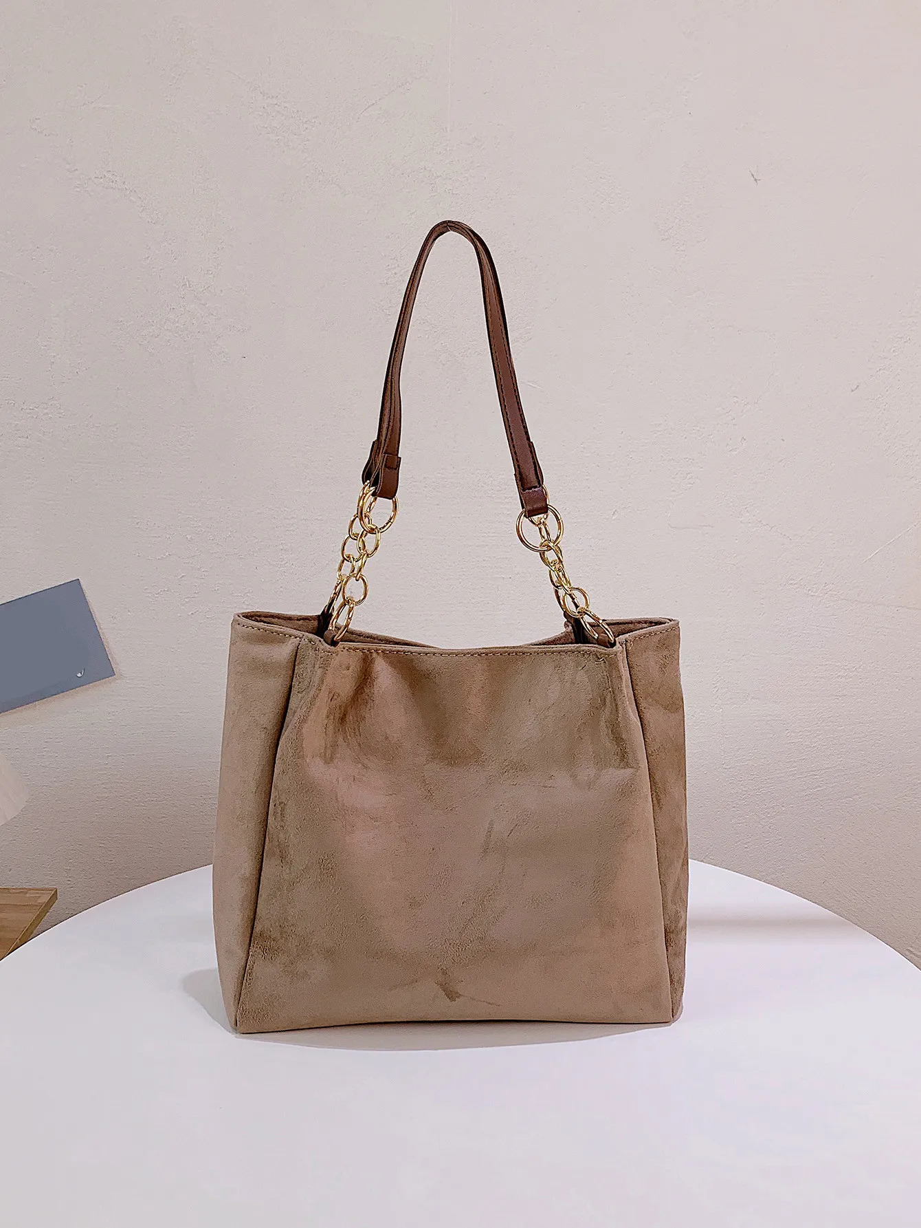 LargeVolume Suede Stylish Tote Bag For Ladies With One Shoulder 241011