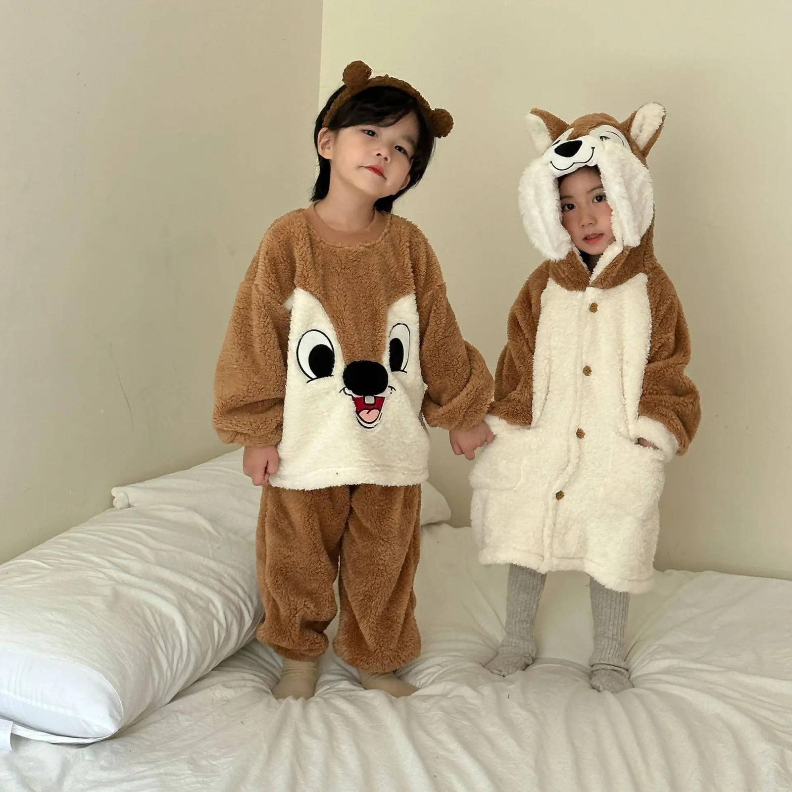 Autumn Winter Childrens Boys Pajamas Long Haired Flannel Coral Childrens Girls Nightgowns 1-10 Years Baby 2PCS Home Clothes Set 241014