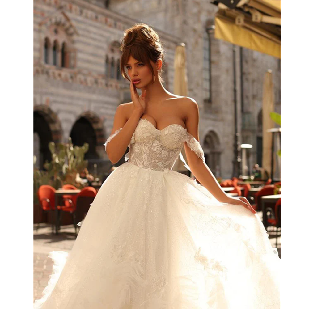 Off Shoulder A-Line Wedding Dresses Appliques Romantic Bridal Gowns 2024 Beach Women Brides Princess Plus Size Vestido de Noiva