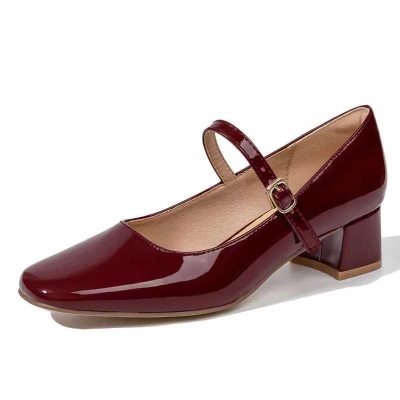 French Mary Jane Womens Shoes 2024 New Medium Heel Red Shoes Womens Thick Heel Small Leather Shoes High HeelsLX241014