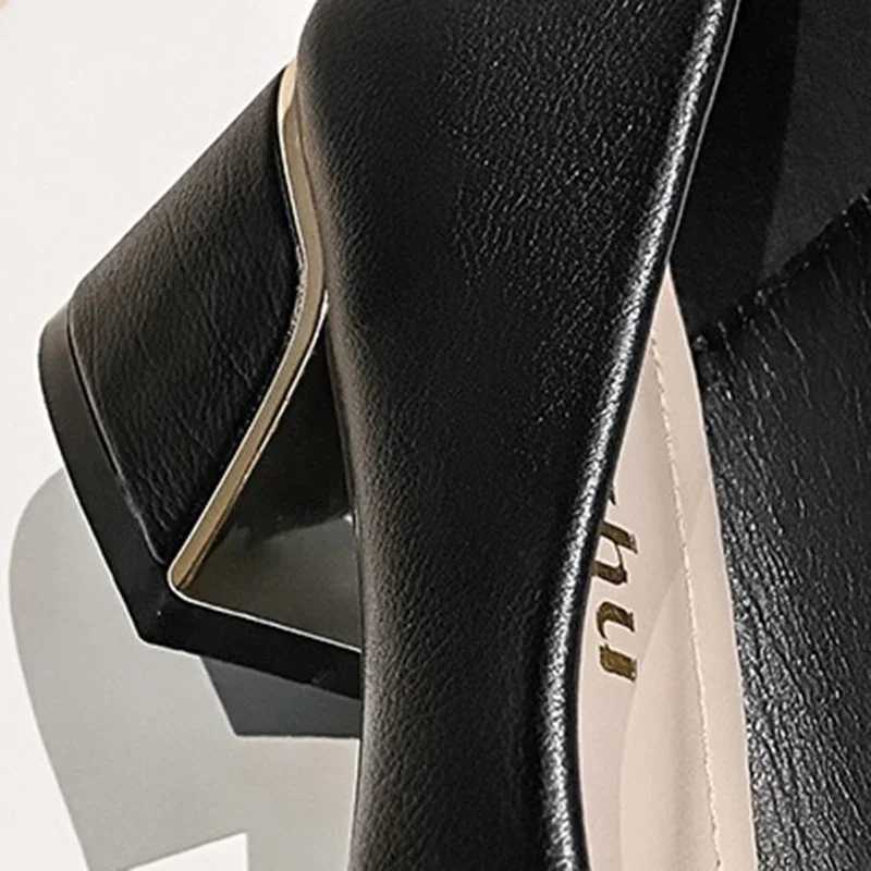 2024 New Women 5cm High Heels Elegant Party Pumps Female Bling Crystal Square Buckle Square Toe High Heels Lady Barefoot ShoesLX241014