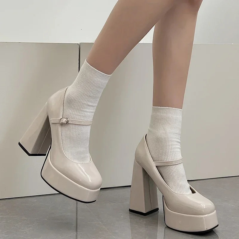 New Summer Elegant Square er for Women Retro Solid Color Outdoor Dress Party Strap Heel Shoes Sandalias 241014