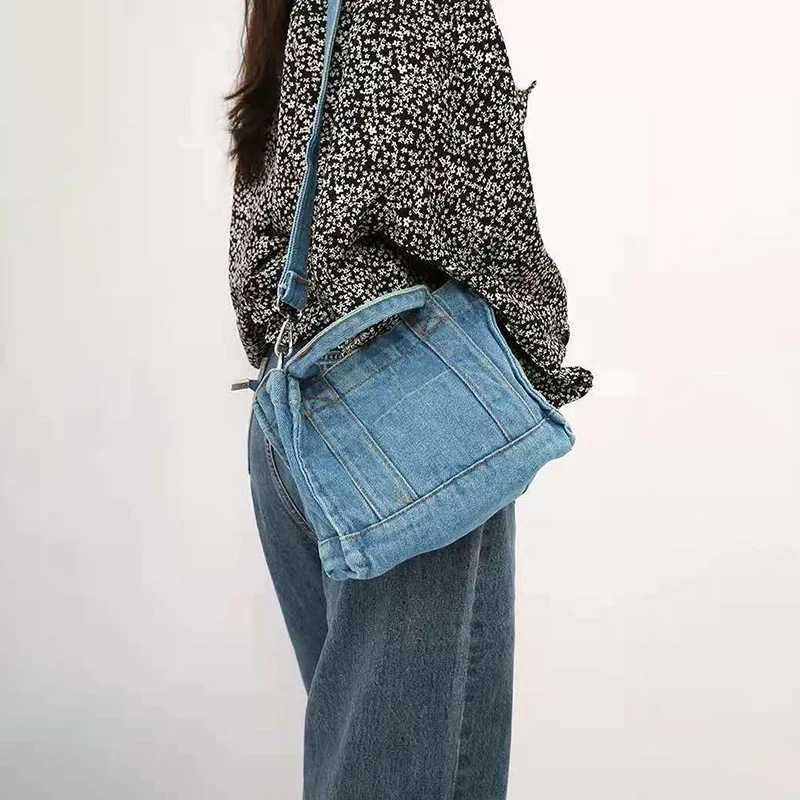 Ins womens denim bag fashion trend womens casual cross body bag large capacity street Japanese girl Jean handbag new M241014