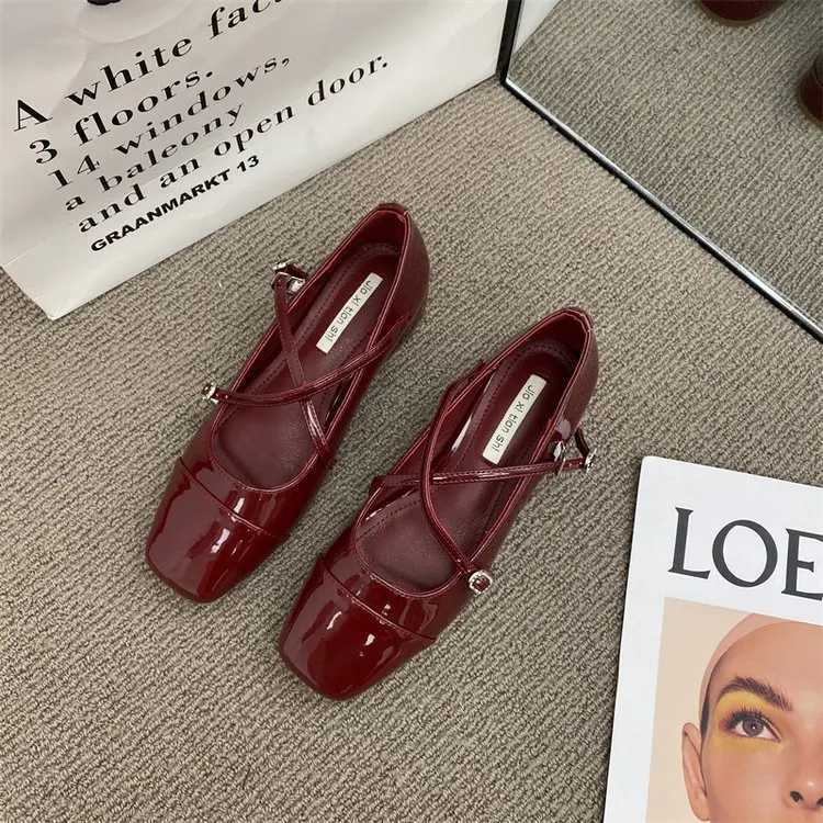 Medium Heeled Mary Jane Single Shoes 2024 New Women Shoes Thick Heeled Ballet Shoes Cross Buckle Shallow Soft Sole ShoesLX241014