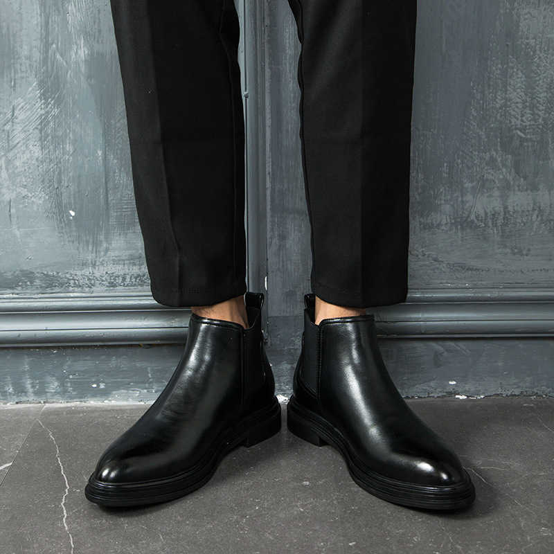 Martin Boot Casual Mens Boots Chelsea Short Boots Pointed Business Ankle Boots Large Leather Boots Model Fashion Boots 240927