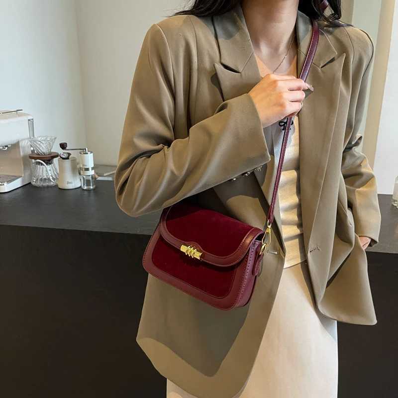 Ladies Faux Suede Shoulder Bag Large Capacity Slouchy Tote Handbag Adjustable Strap Vintage Satchel Outdoor Travel 241014