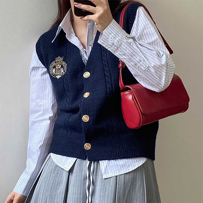 womens wine Red Bottom bag fAshionable and simple Pu leather square bag textured wedding bride handbag cross body bag M241014