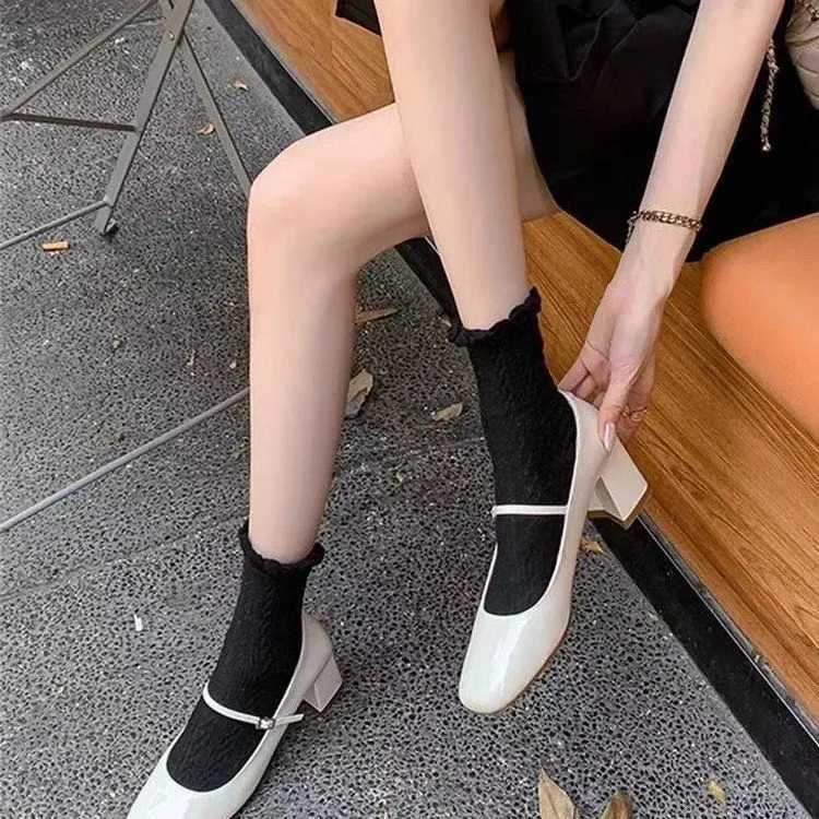 High Heels Women Chunky Silver Single Shoes 2024 New Spring Line Button Mary Jane Womens ShoesLX241014