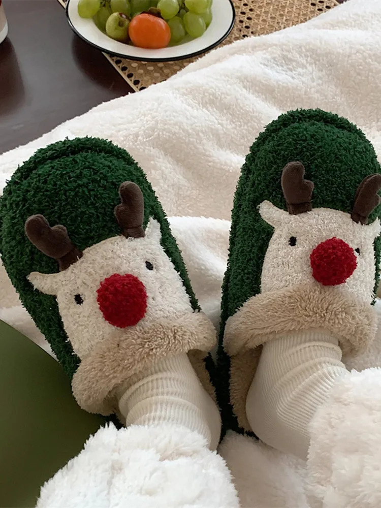Plush Home Slippers For Men And Women Winter Creative Cute Christmas Elk Parent Cotton Slippers 241010