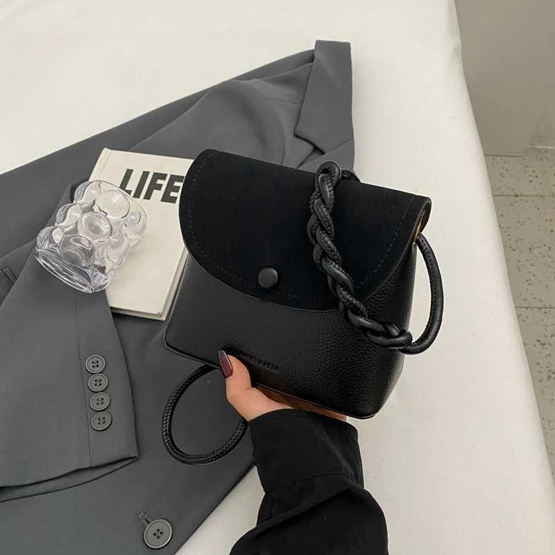 Pu Hass Womens Cross Body Bag New Portable Sewing Thread Womens Small Square Bag Hot Selling Bolsas Para Mujeres M241014