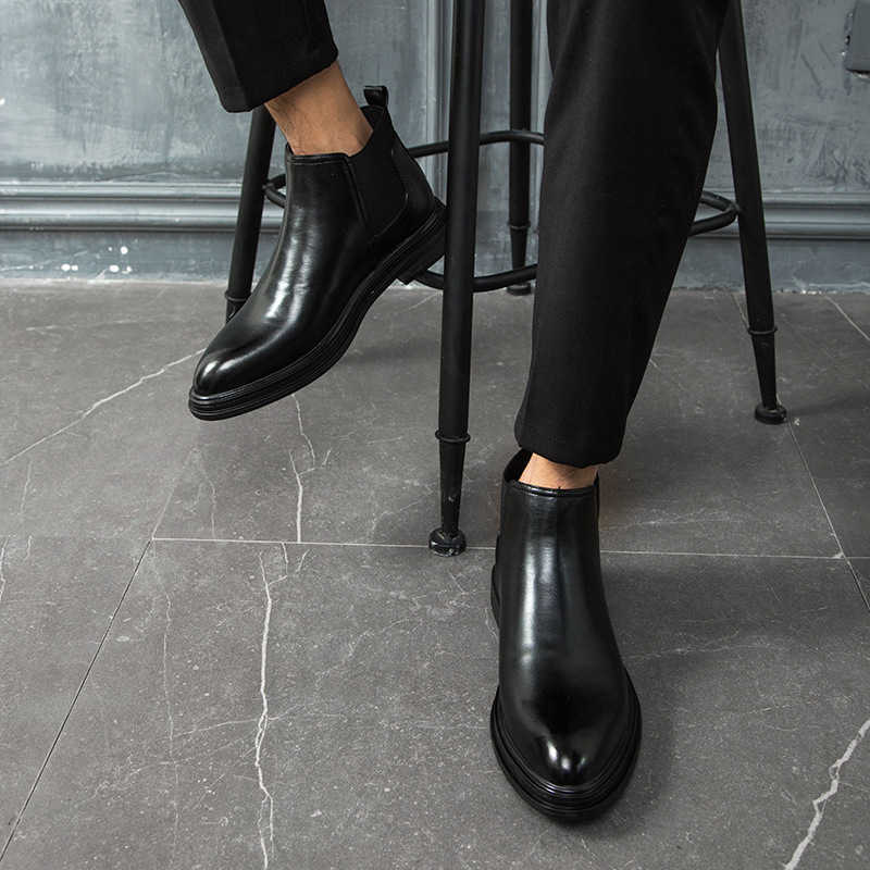 Martin Boot Casual Mens Boots Chelsea Short Boots Pointed Business Ankle Boots Large Leather Boots Model Fashion Boots 240927