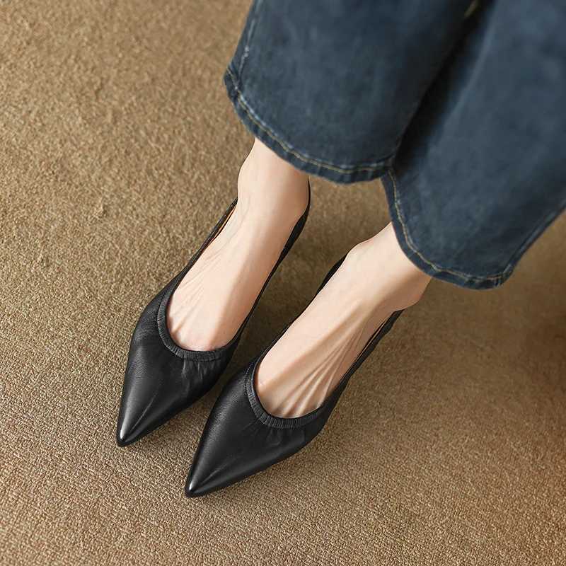 2023 new Spring women pumps natural leather 22-24.5cm sheepskin+pigskin full leather pointed toe low heels soft women shoesLX241014