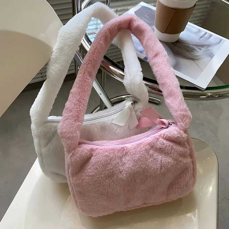 Fashionable new plush fluffy shoulder cross body handbag retro womens solid color bottom bag portable square travel street wallet M241014