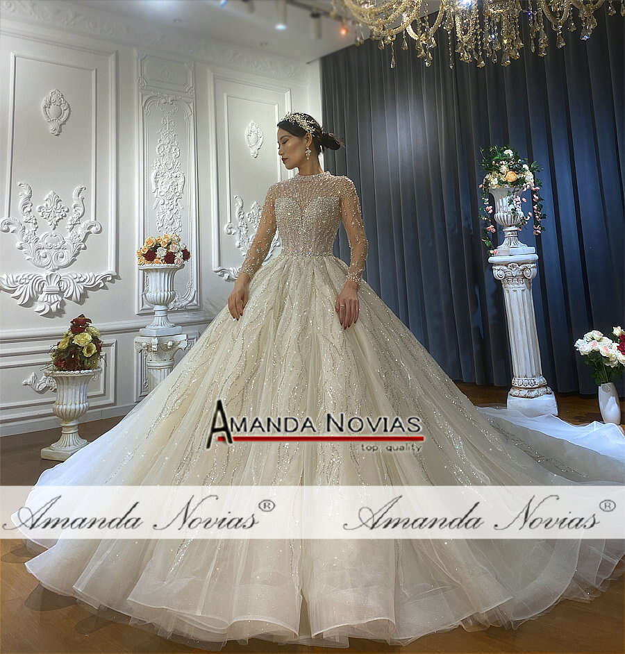 Quality Bridal dress Elegant High Necke With Long Sleeves Weddings
