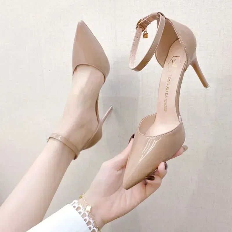 High Quality Nude Womens High Heels Style Classic Buckle Womens High Heels Fashion Pointed Toe Elegant Formal Shoes 241014