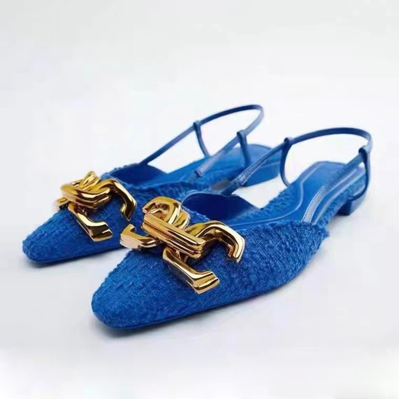 2023 Newest Summer Women Flats Metal Chain Platform Sandals Stripper Low Heels Blue Luxury Designer Mules Sandles Replica Shoes