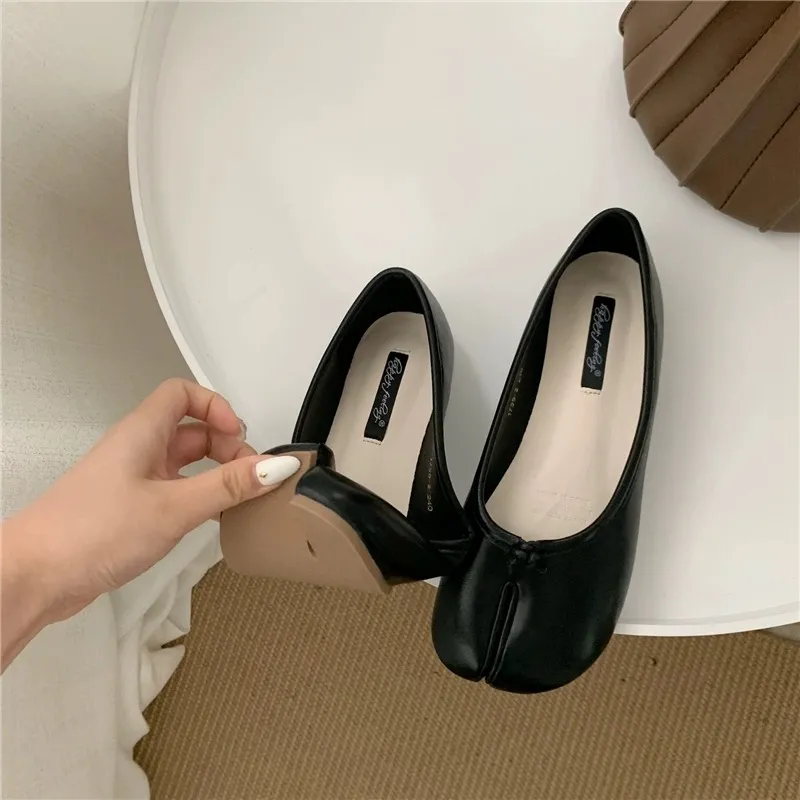 Women Black Tabi Ninja Shoes Woman Microfiber Leather Comfy Flats Split Toe Slippers Soft Bottom Loafers Ladies Moccasins 35-40 241121