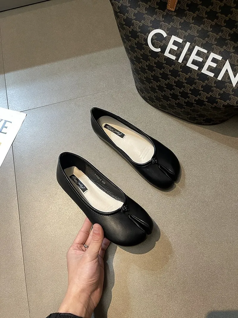 Women Black Tabi Ninja Shoes Woman Microfiber Leather Comfy Flats Split Toe Slippers Soft Bottom Loafers Ladies Moccasins 35-40 241121