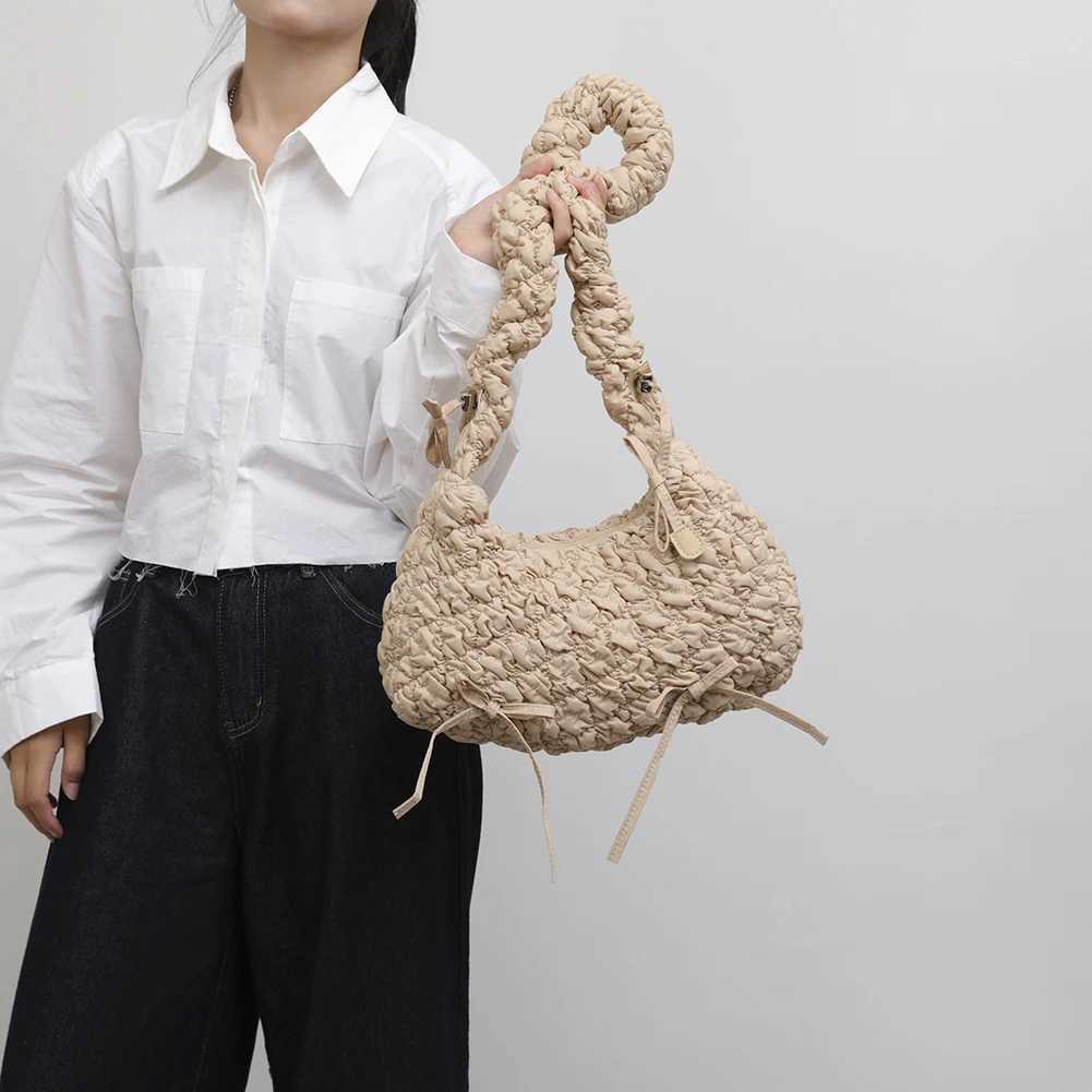 Ladies Puffer Tote Bag Lightweight Stylish Underarm Large Capacity Fashion Shoulder Puffy Hobo Bubble Purse 241015