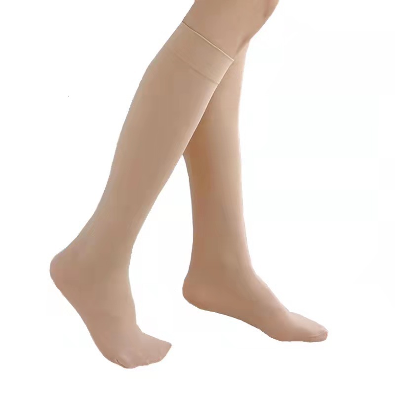 2025 New Designer fashion Winter Velvet Women s Short Knee length Medium length Socks Black Thick Socks Half Leg