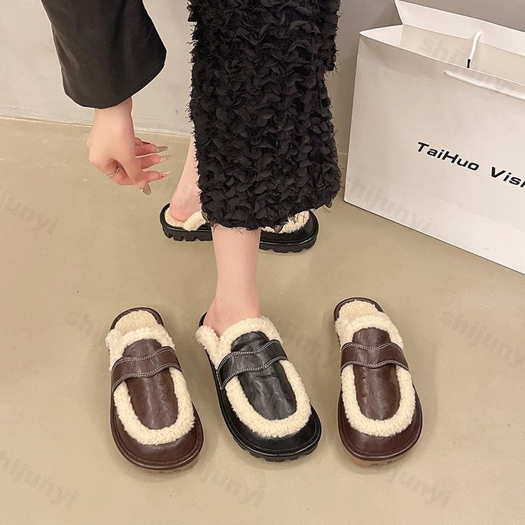 Flats Platform Cotton Slippers Women Fur Mules 2024 Winter New Plush Warm Slides Trend Soft Leather Cozy Casual Shoes