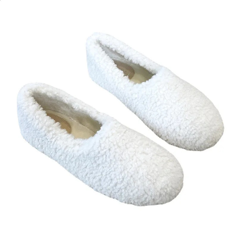 Lambwool Moccasins Femme Winter Cotton Shoes Women Warm Plush Loafers Comfy Curly Sheep Fur Flats Woman Large Size 40-43 241015