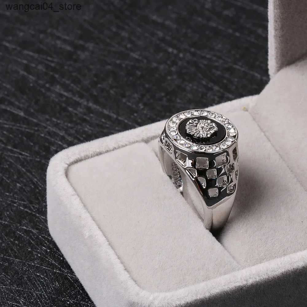 Couple Rings Korean creative medusa ring men inlaid zircon fashion leading ring women punk style jewelry lovers gift wholesale L240910
