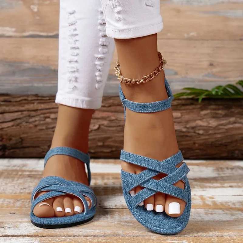 Summer new womens flat Roman shoulder strap sandals with non slip rubber sole Y241014