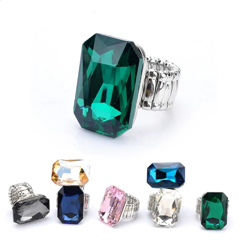 Personality Elegant 7 Colors Big Ring For Women Resin Stone Fashion Elastic Stretch Finger Rings Christmas Jewelry 241010