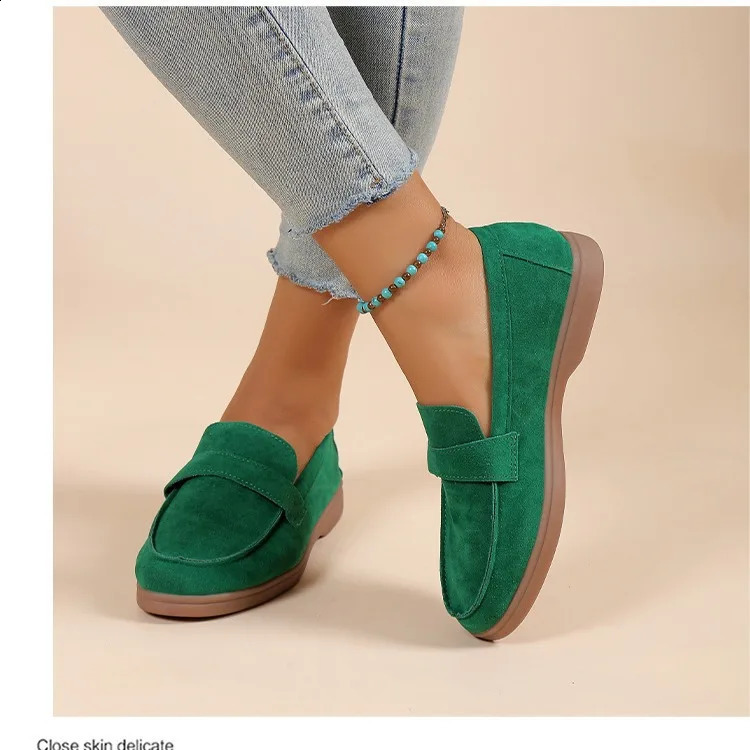 Spring Womens Sneakers Flat Casual Slip on Ladies Loafers Plus Size 43 Vulcanized Shoes Walking Sneaker Footware 241015