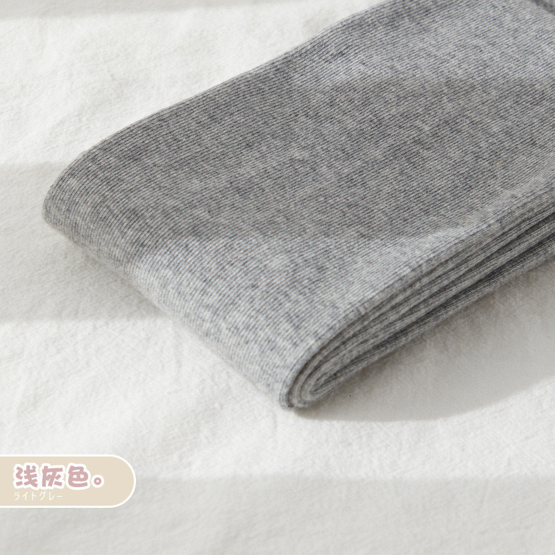 2025 The fashion high end shoes designed by the new designer for autumn and winter women in include slim stripes and gray series of loop bottom pantyh