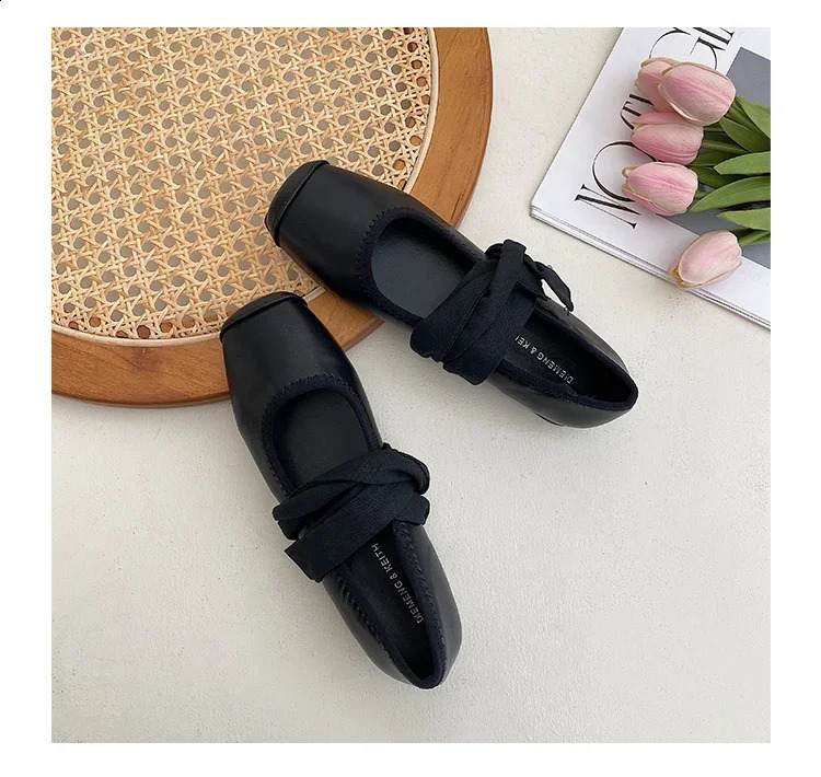 Womens Ballet Flats Shoes Woman Spring Summer Casual Sneakers Sandals Fashion Sabot Barefoot Ballerina Comfortable Elegant 241015