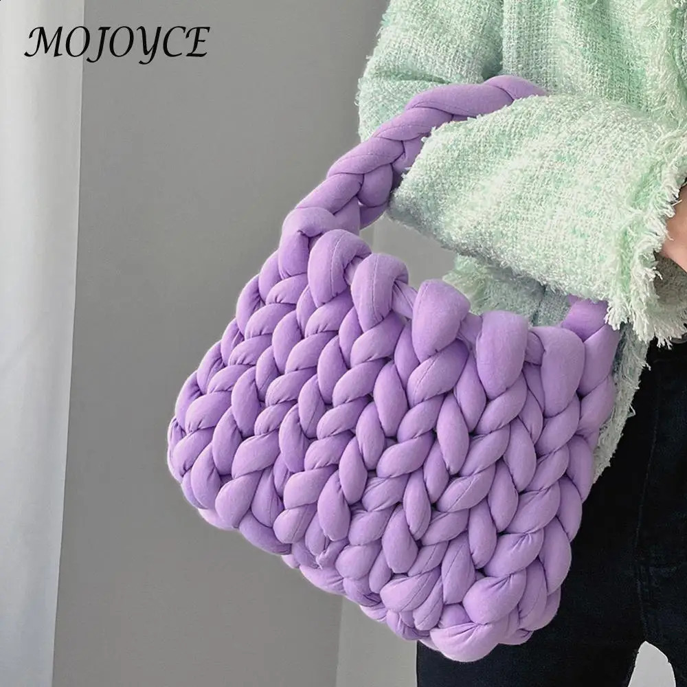 Shoulder bag hand woven womens casual handbag Icelandic wool fashionable soft lightweight breathable holiday gift 241014